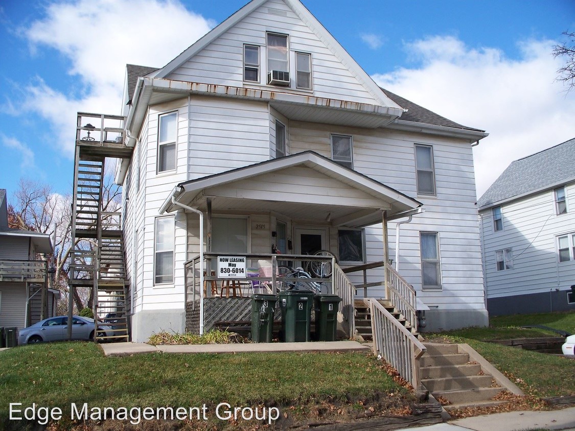 Primary Photo - 2515 Olive St