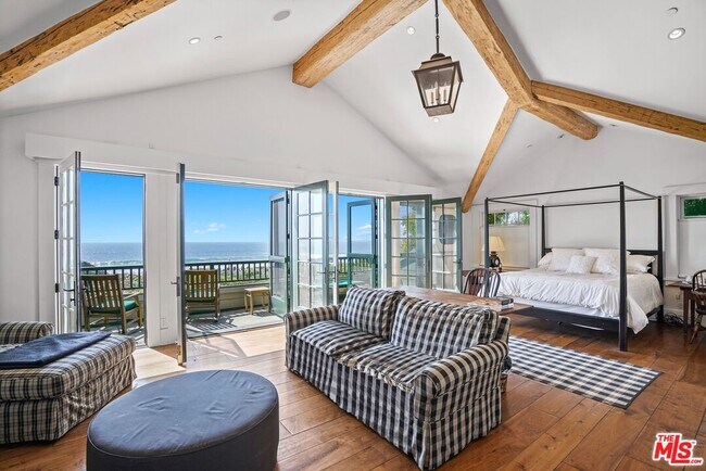 Foto del edificio - 30916 Broad Beach Rd