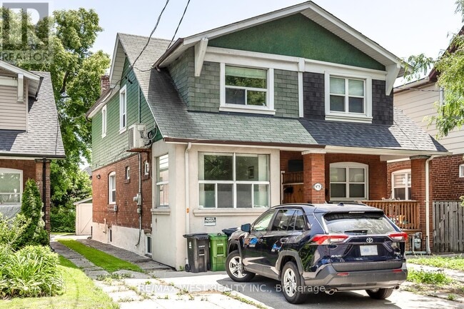 Building Photo - 975 Broadview Ave