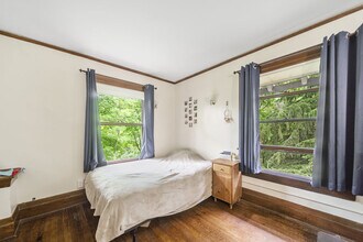 Building Photo - 216 Dearborn Pl