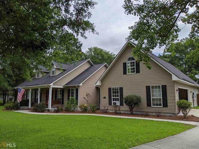 Building Photo - 806 Plantation Dr