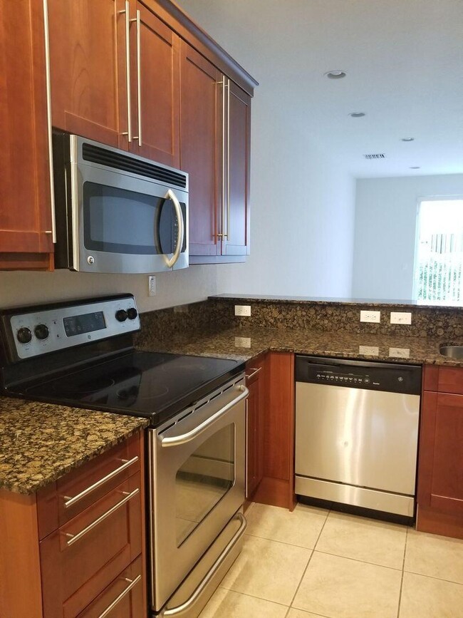 Foto del edificio - 5128 NW 30th Terrace