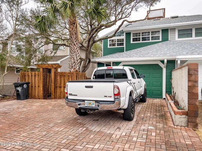 Building Photo - 1745 Ocean Grove Dr