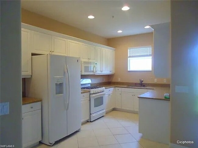 Photo - Elegant 3-Bedroom Townhome In Verandah