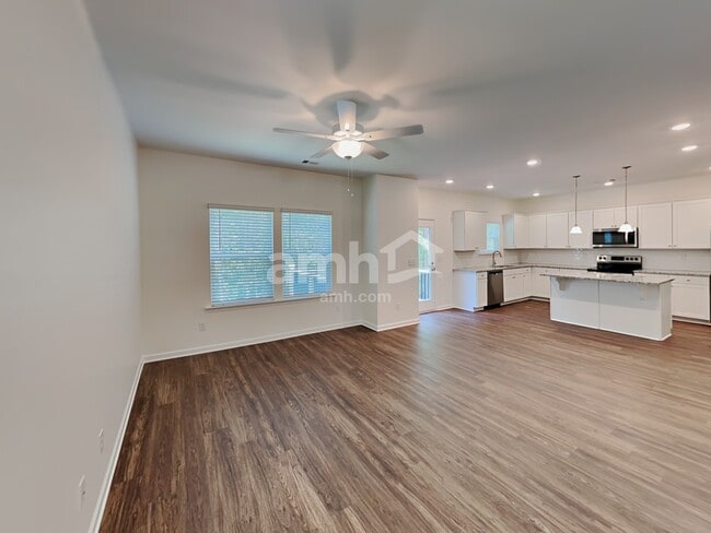 Building Photo - 152 Jackson Brook Loop