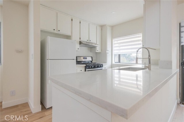 Foto del edificio - 12573 Bradley Ave