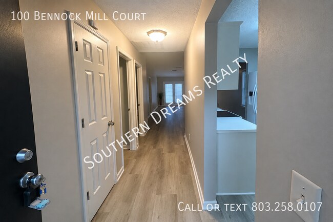 Foto del edificio - 100 Bennock Mill Ct