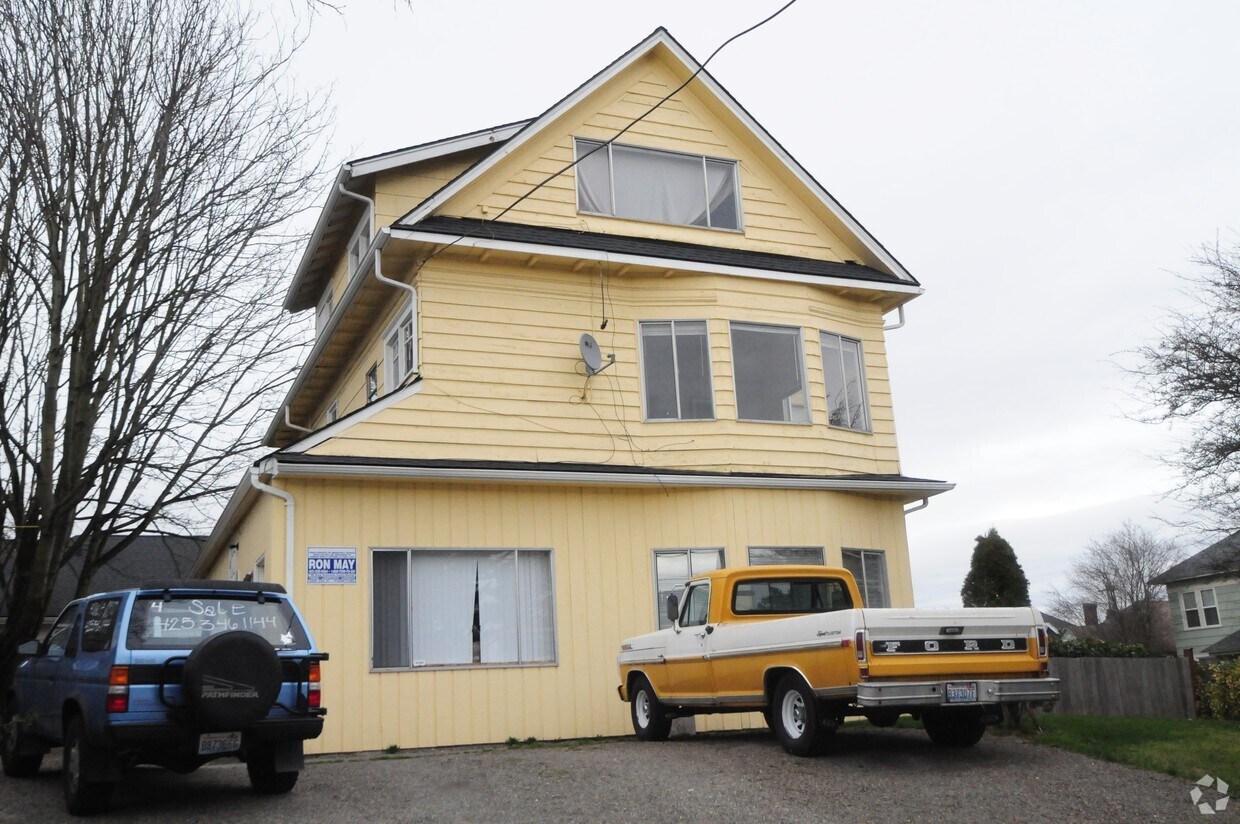 2232 Hoyt Ave, Everett, WA 98201 Apartments in Everett, WA