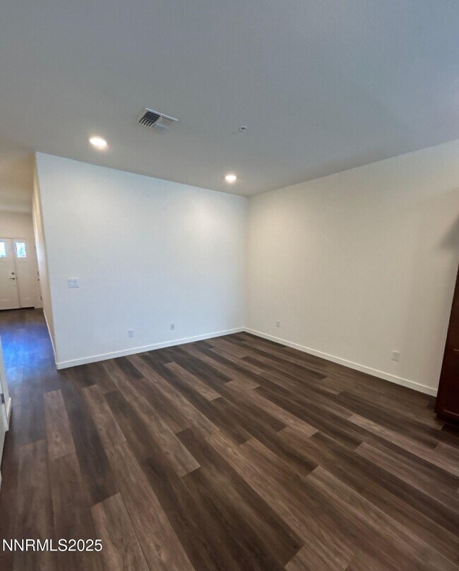 Foto del edificio - 5070 Ciarra Kennedy Lane