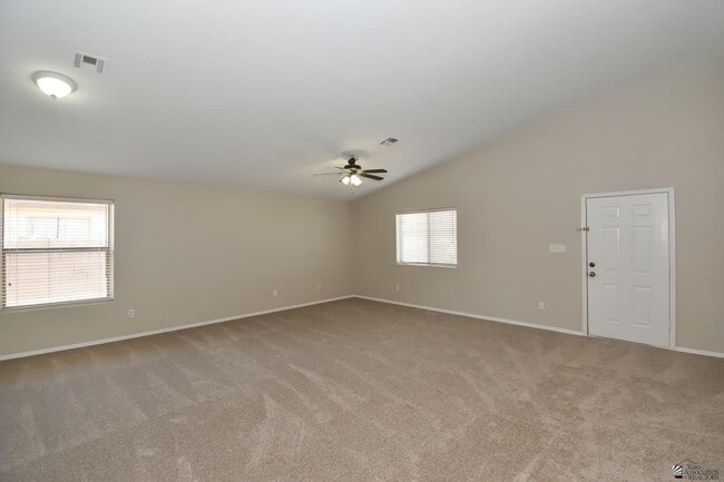 Building Photo - 1705 S 45th Dr