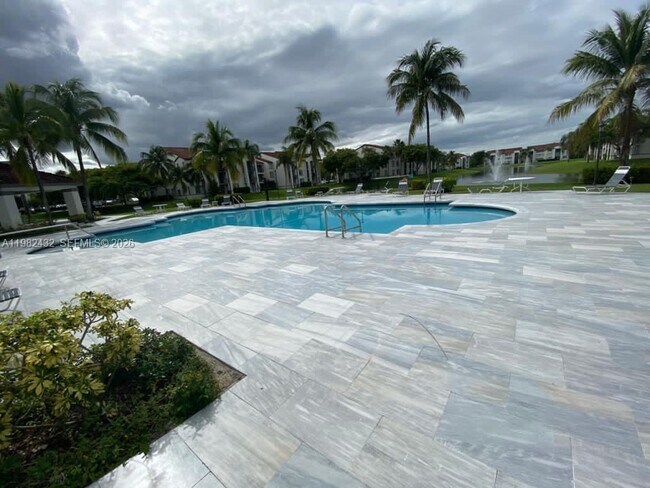 Foto del edificio - 4580 NW 107th Ave