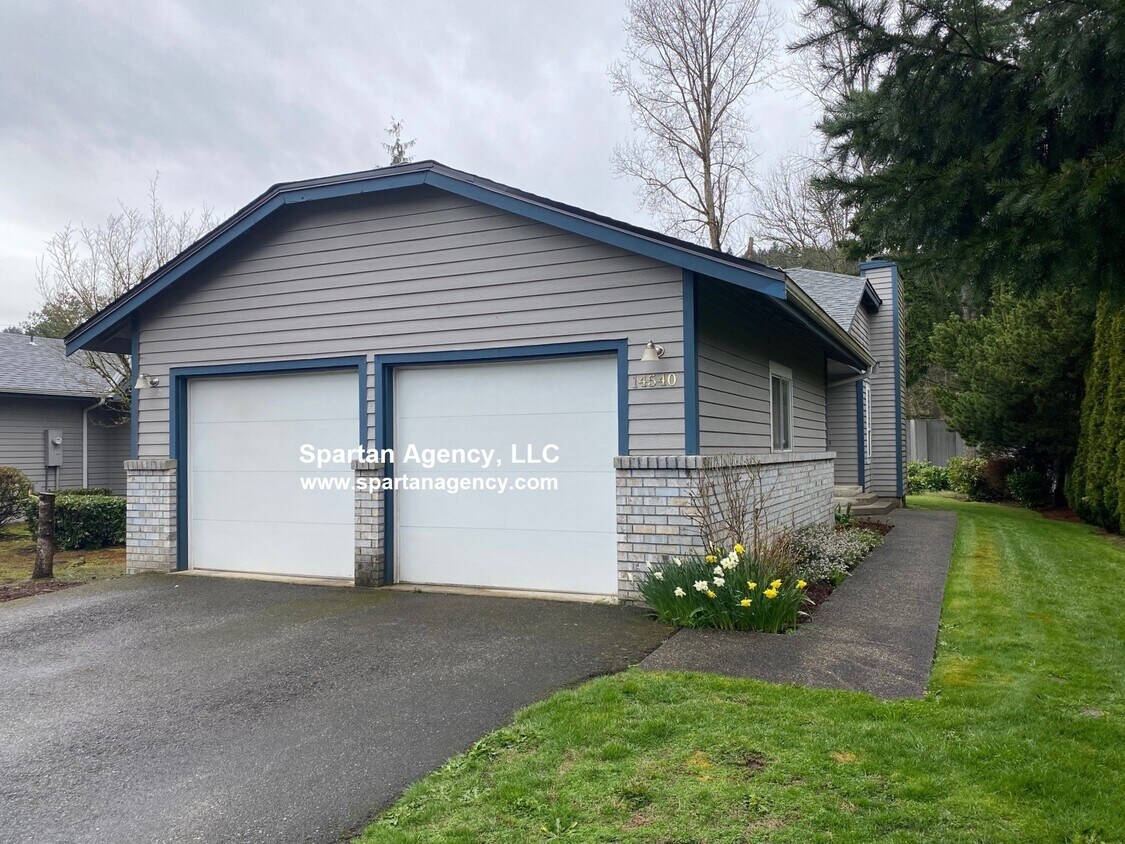14540 136th Street Ct E Unit 14540, Orting, WA 98360 Condo for Rent
