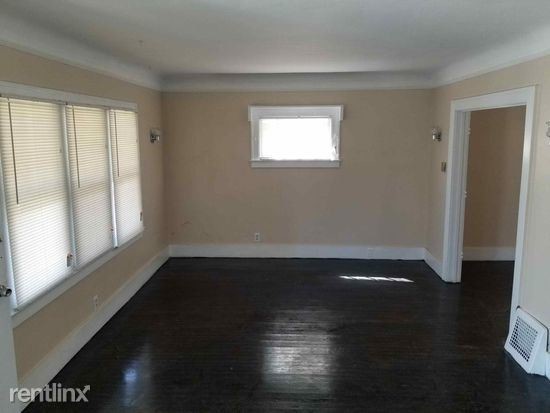 Building Photo - 3 br, 1 bath House - 6392 Linsdale St