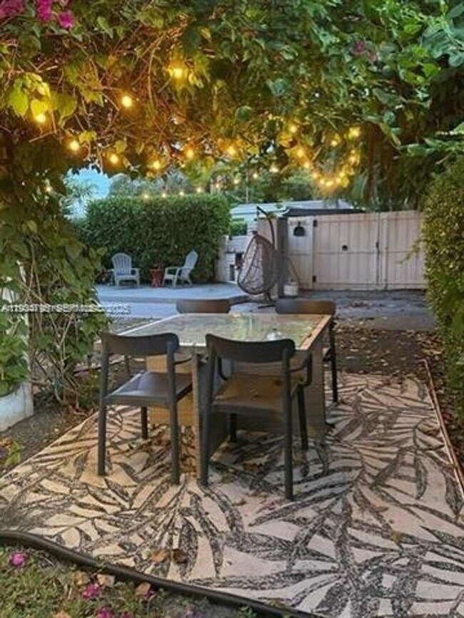 Foto del edificio - 274 NW 92nd St