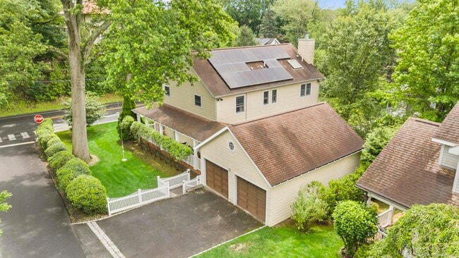 Building Photo - 54 Sinawoy Rd