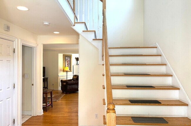 Foto del edificio - 391 S Pine Creek Rd