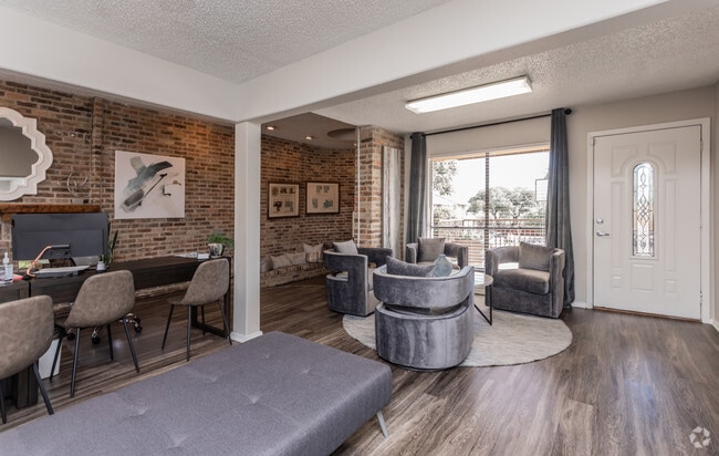 Interior Photo - Mission at Medical