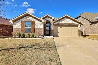 Building Photo - 11701 Summer Springs Dr