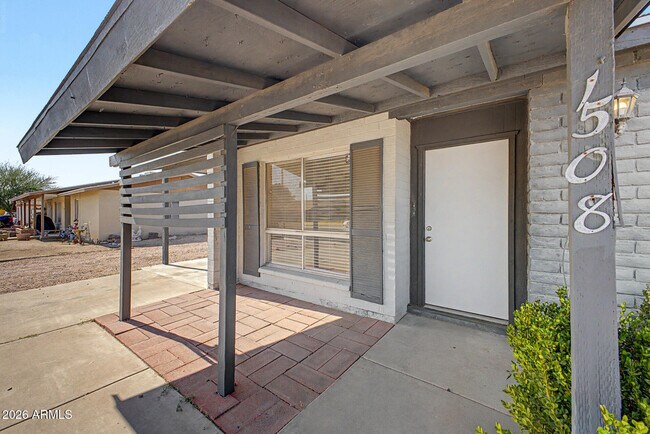 Foto del edificio - 1508 W Rockwood Dr