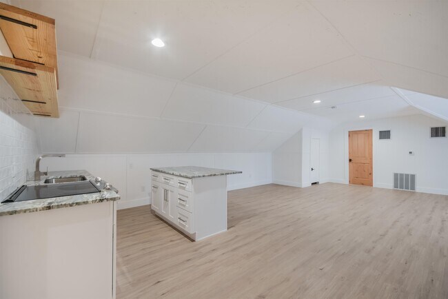 Foto del edificio - 15603 HWY 29