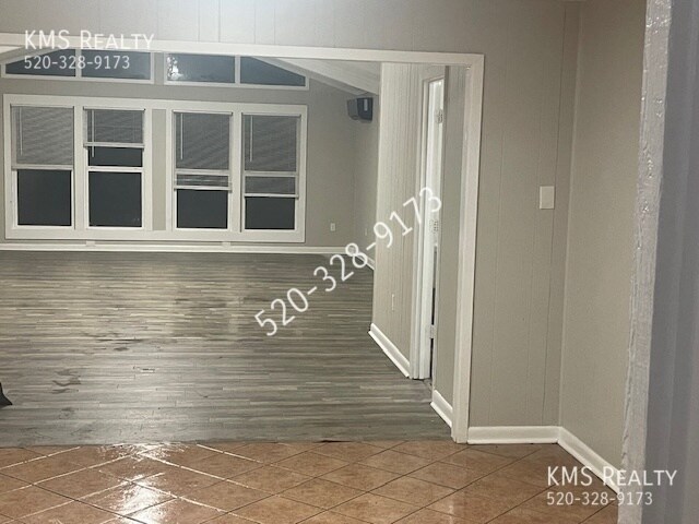 Foto del edificio - 3 Bed / 2 Bath Home - OWNER/AGENT