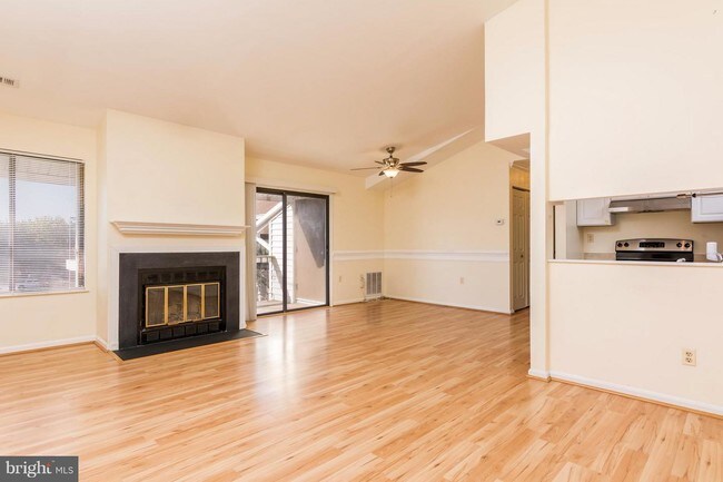 Building Photo - 1102 Castle Harbor Way