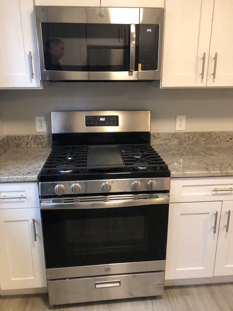 Foto del edificio - 6819 Brownfield Dr
