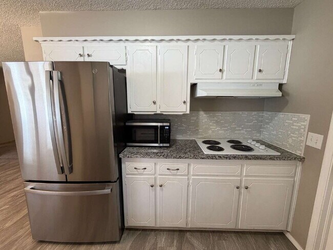 Building Photo - 4 Bedroom Family Home in Bethany