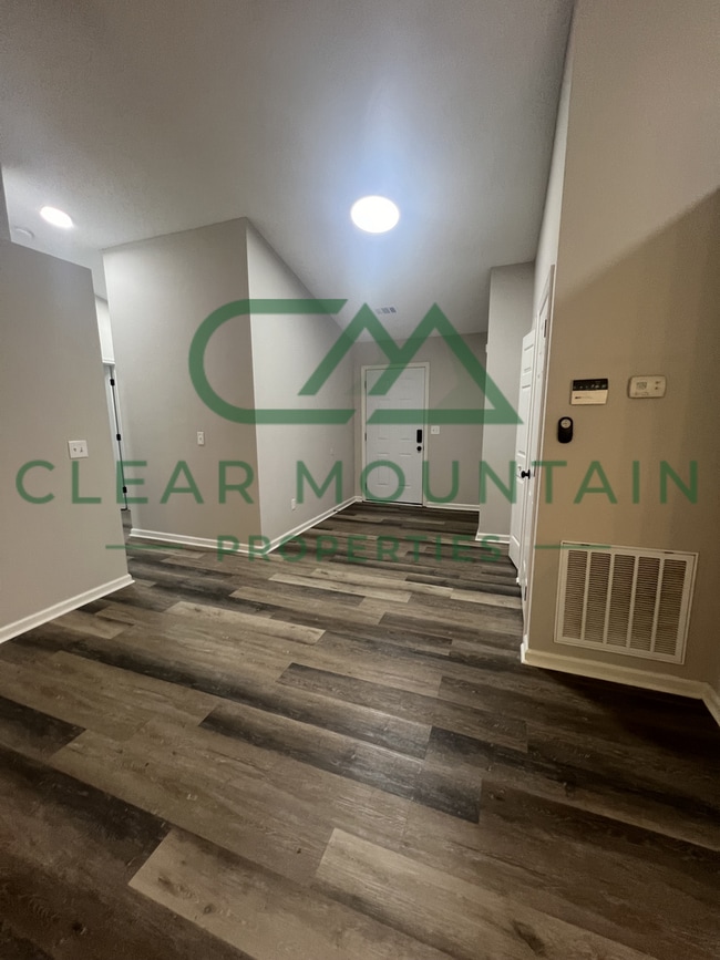 Building Photo - Move-in Special! Limited-Time Leasing Offer!