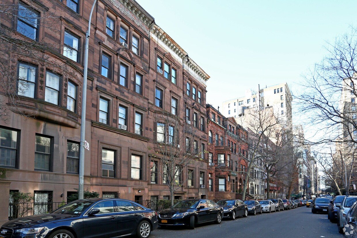Primary Photo - 148 West 76th Street