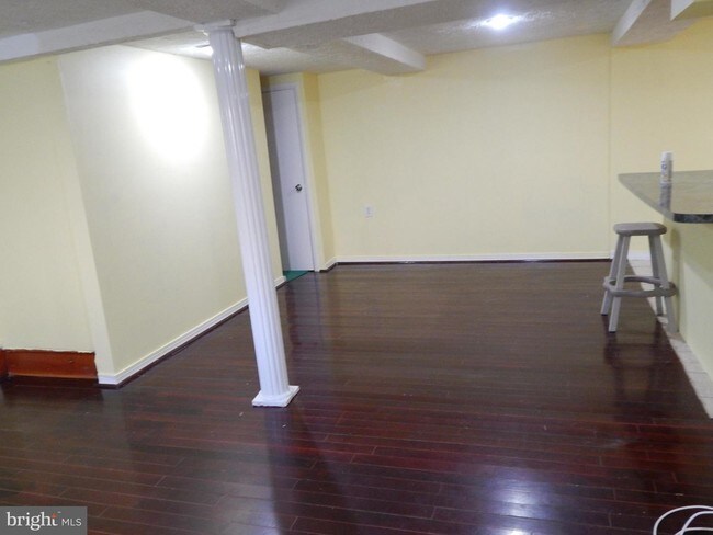 Building Photo - 3085 Bethany Ln