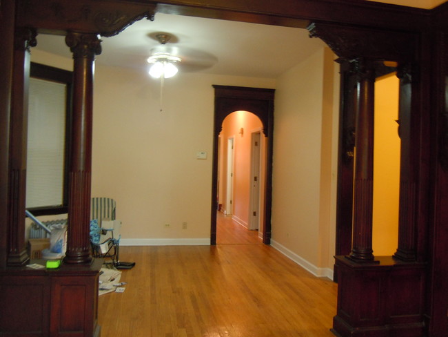 Dining room - 3421 W Adams St