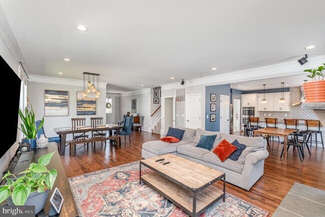 Foto del edificio - 24846 Somerby Dr