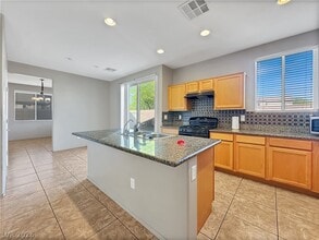 Building Photo - 5424 Talmo St