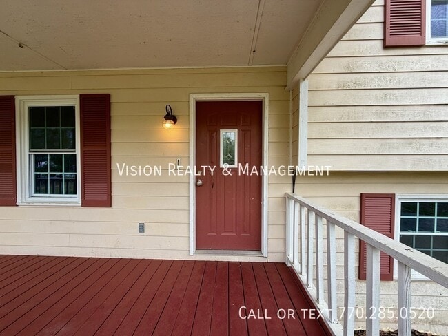 Foto del edificio - 130 Tyler Ln