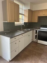 Building Photo - 6100 SW 68th St