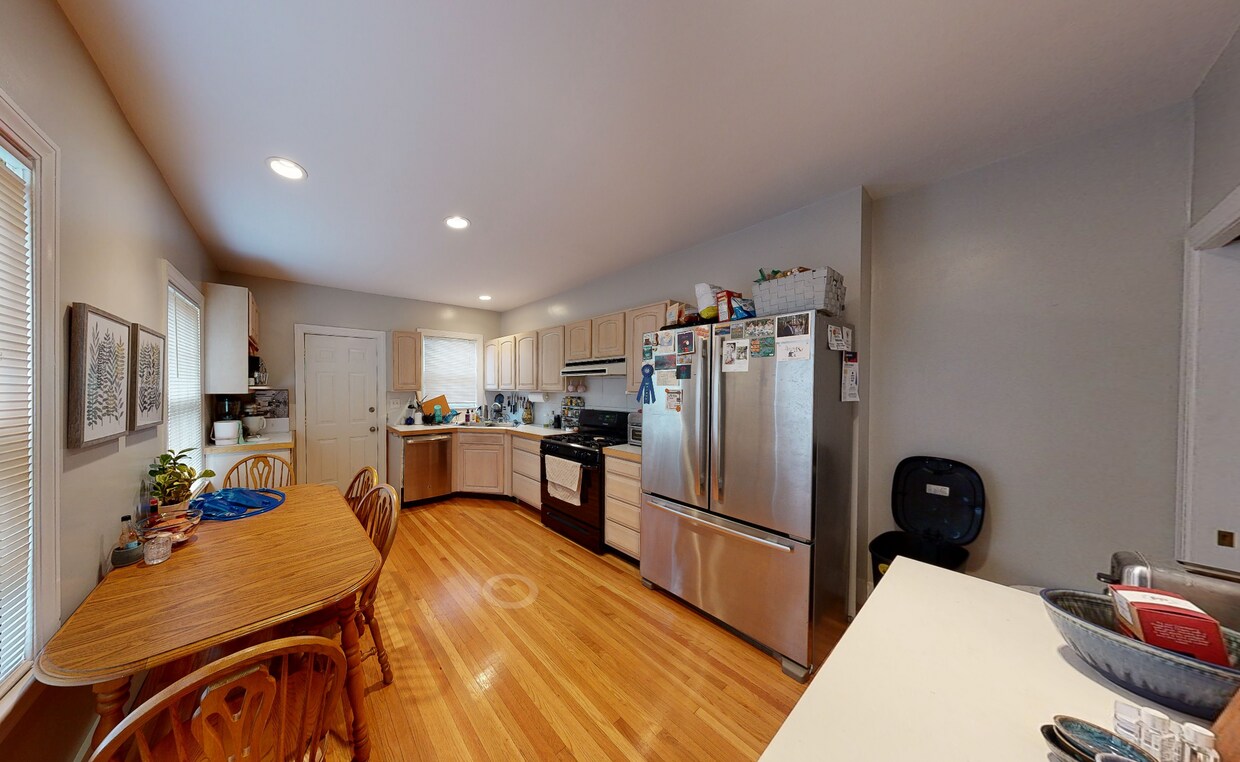 14 Mount Auburn St Unit F, Cambridge, MA 02138 Condo for Rent in