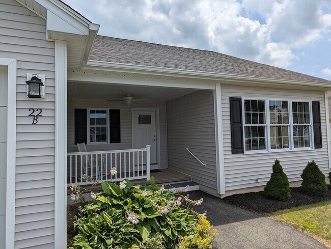 Building Photo - 22 Snowberry Cir