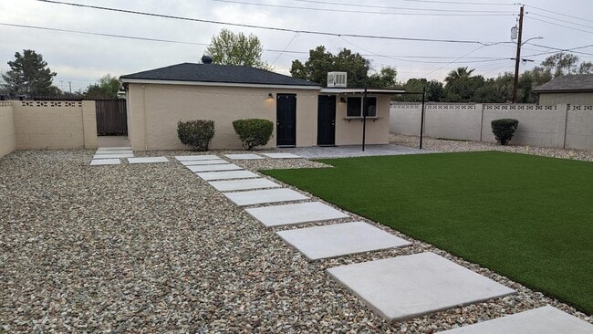 Photo - 2101 W Osborn Rd House