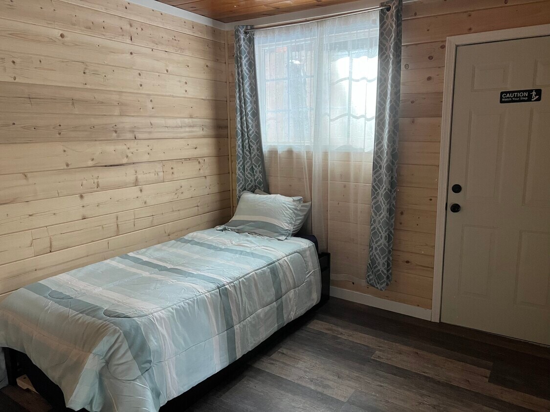 732 Morman Springs Rd, Crestline, CA 92325 House for Rent in