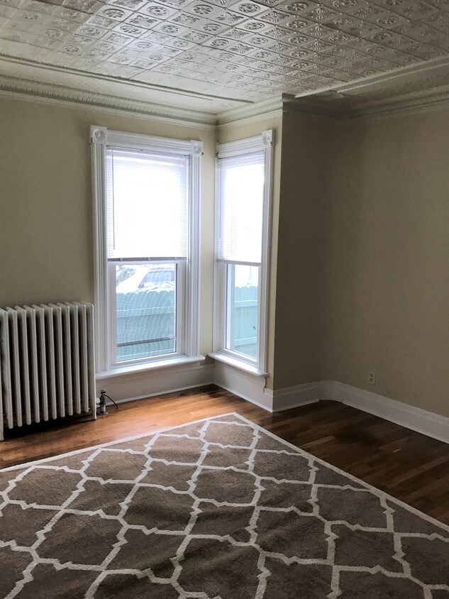 Foto principal - 423 Gotham St