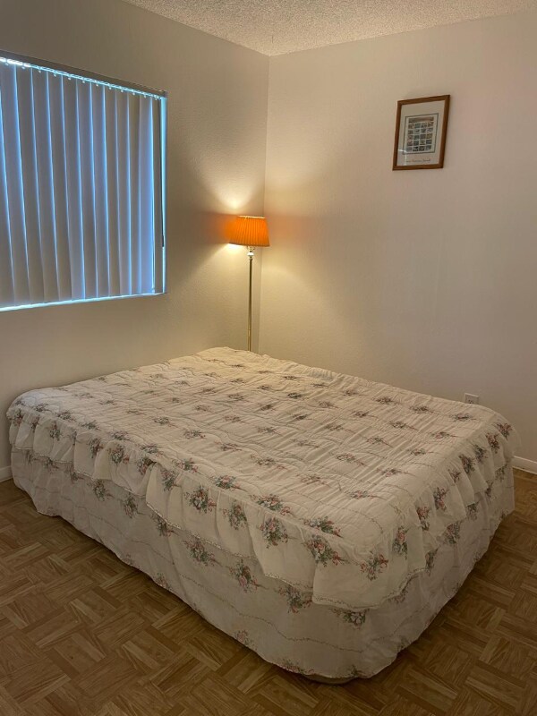 Building Photo - 38604 10th St E