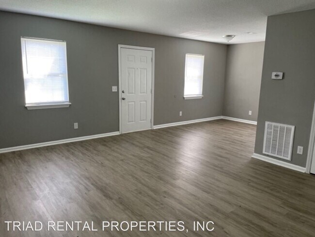 Foto del edificio - 2 br, 2 bath House - 1000 BREEZEWAY CT