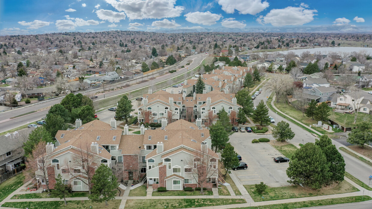 Foto principal - 5550 W 80th Pl