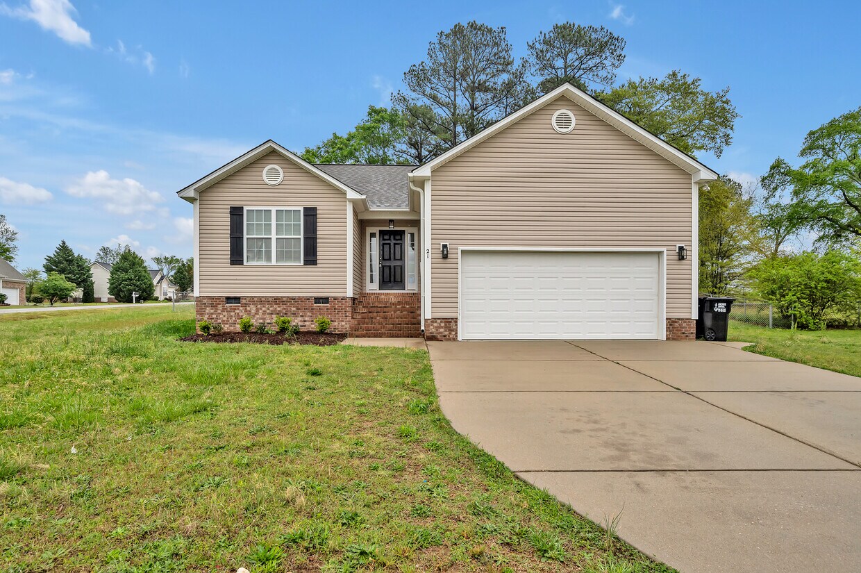 21 Buckingham Ct, Smithfield, NC 27577 House Rental in Smithfield, NC