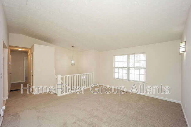 Foto del edificio - 6620 Connell Rd