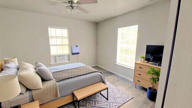 Building Photo - Charming 3-Bedroom Home in Bonham, TX – Only $1,399/month!