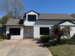 Building Photo - 3811 Florinda St