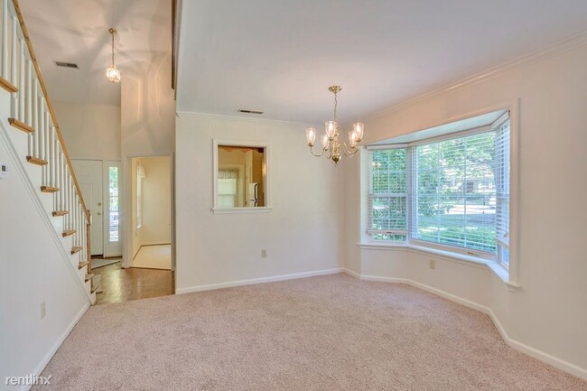 Building Photo - 3 br, 2.5 bath House - 3245 Gateway Cir