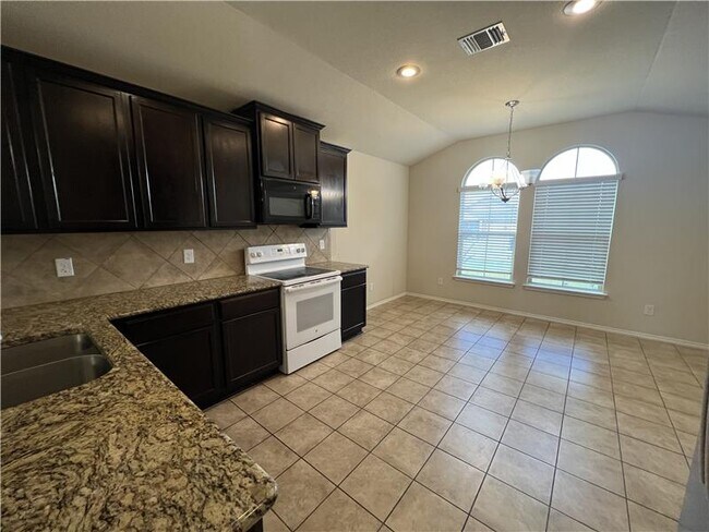 Foto del edificio - 1314 Briscoe Ct